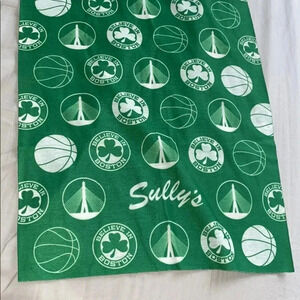 🌟BNWT Celtics Neck Gaiter ❤️